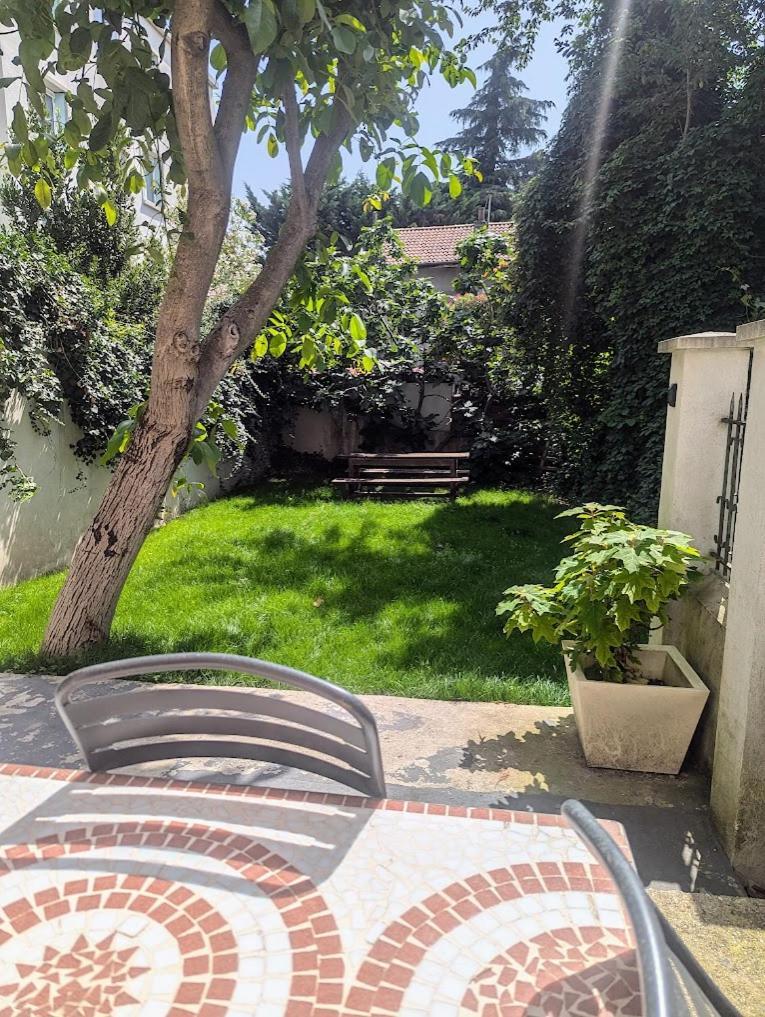 Maison Jardin Et Parking Prive Dans Grenoble Ngoại thất bức ảnh